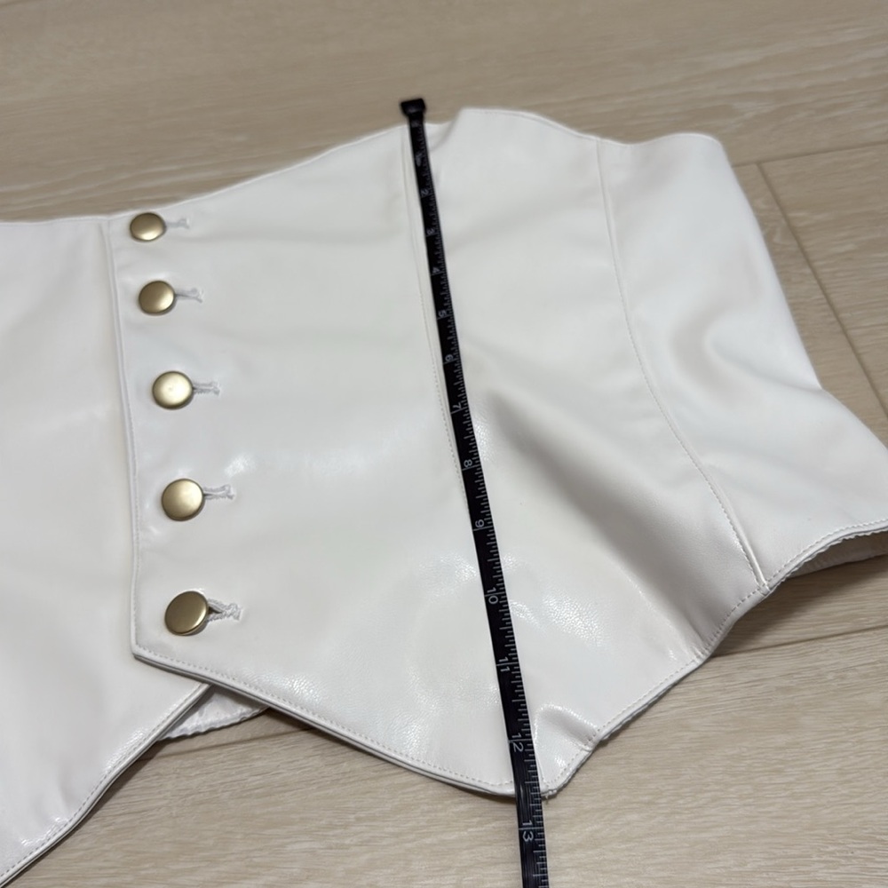 ✨White Bustier with Gold Accented Button Closure - Picture 4 of 4